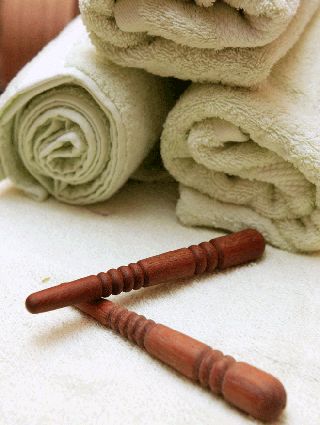 18. Massages Visage Kobido, Ayrvédique Abhyanga au bol kansu et Réflexologie plantaire thaïlandaise