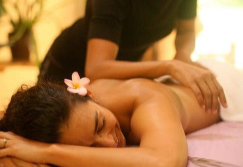 05. Massages Jasmin, Réflexologie Plantaire Thaïlandaise et Lomi-Lomi
