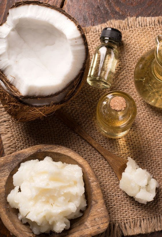 07. Massage Balinais associé à la Coque de Coco